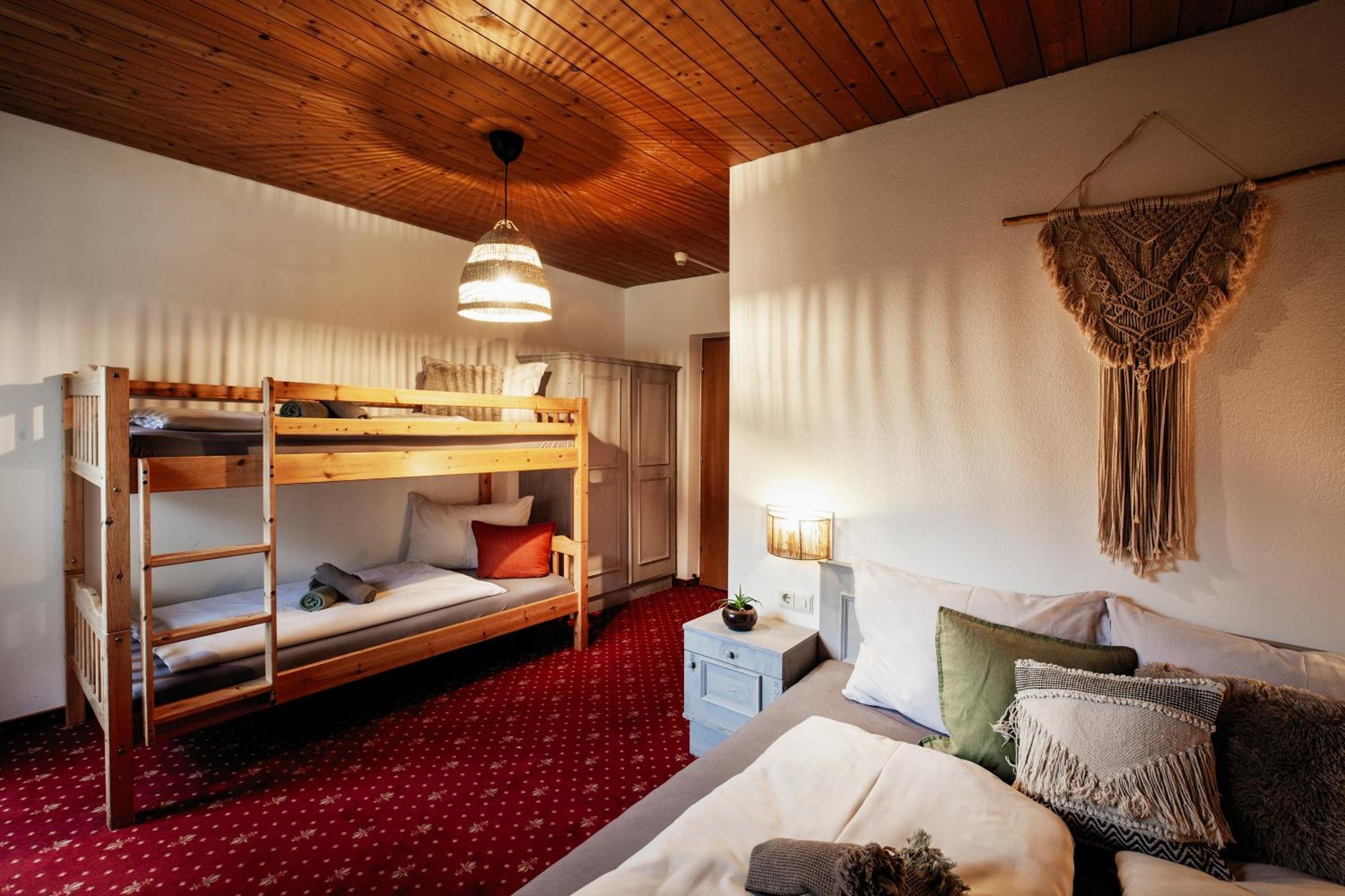 Pinetree Lodge Mayrhofen Exterior photo